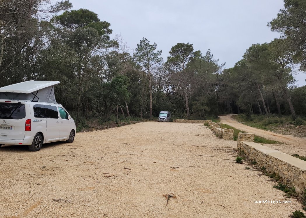 (30330) Cavillargues - 5063F Route d'Alès — foto