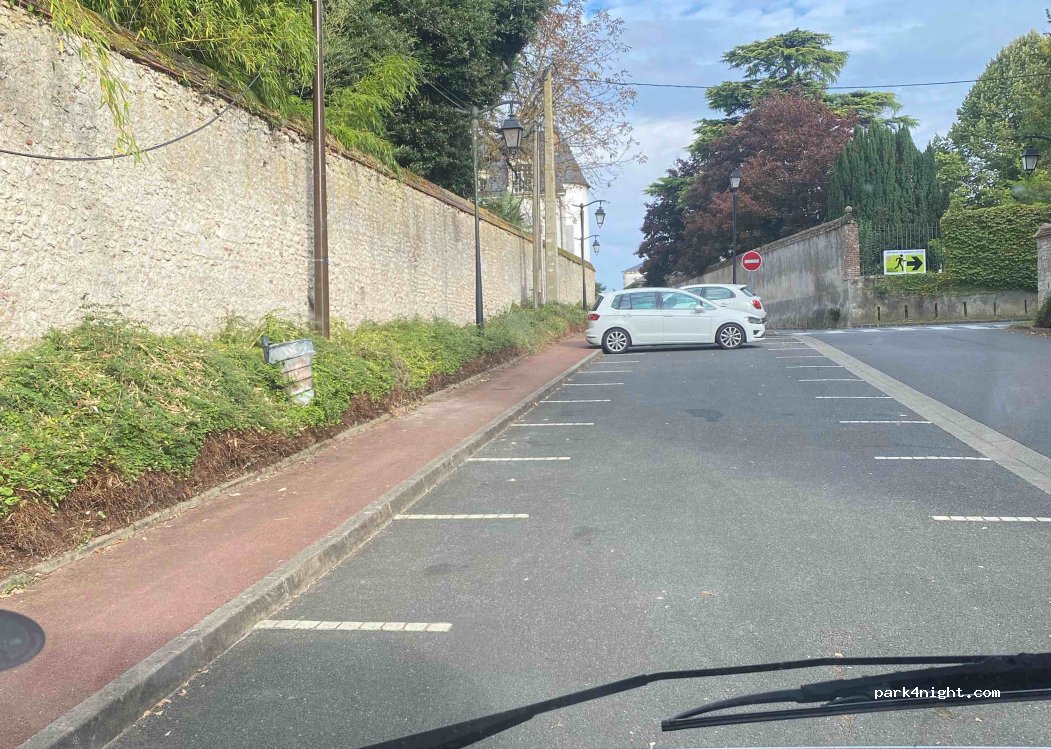 (45380) La Chapelle-Saint-Mesmin - 11 Rue du Petit Château — foto