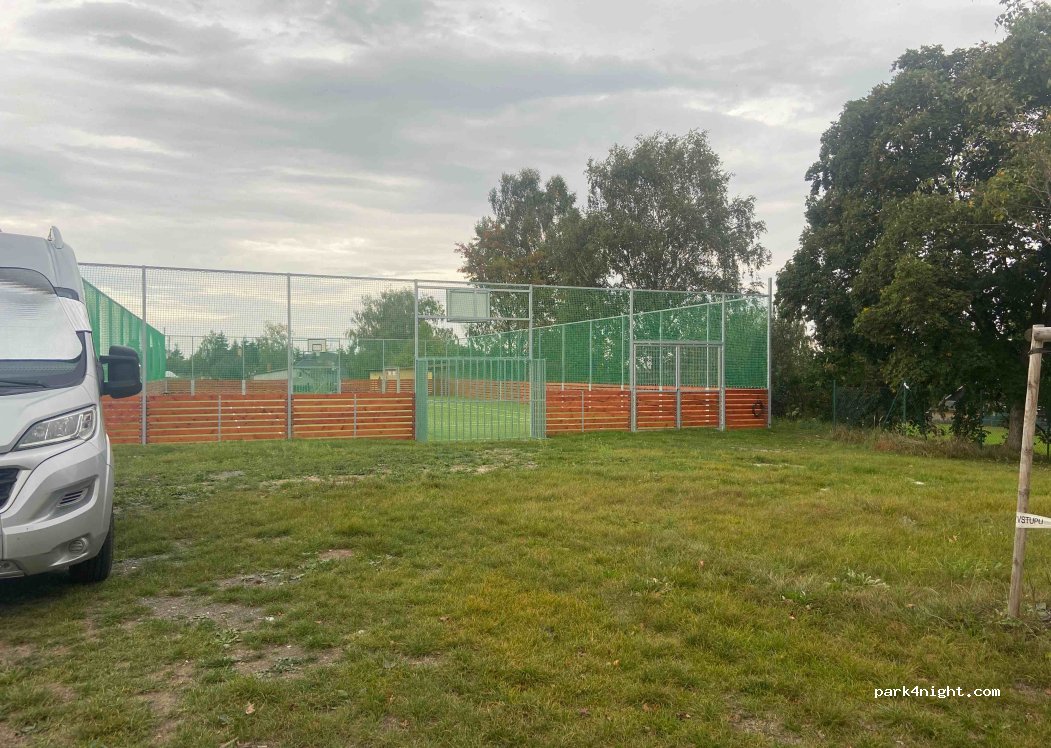 (257 63) Hulice - Unnamed road — foto
