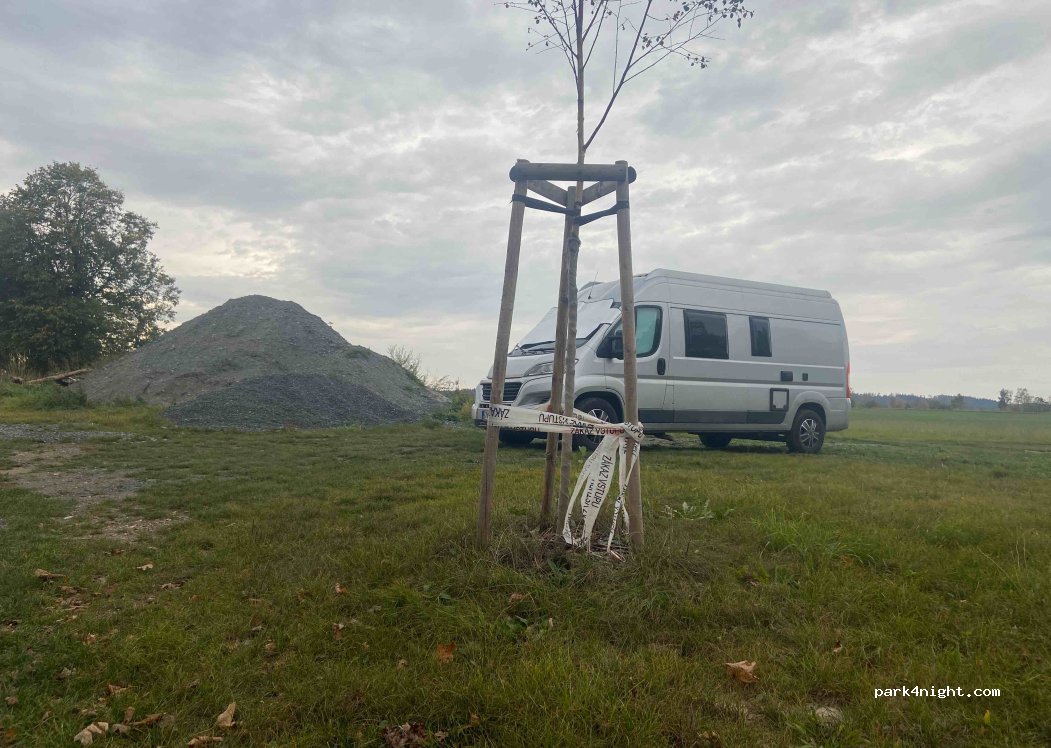 (257 63) Hulice - Unnamed road — foto 2