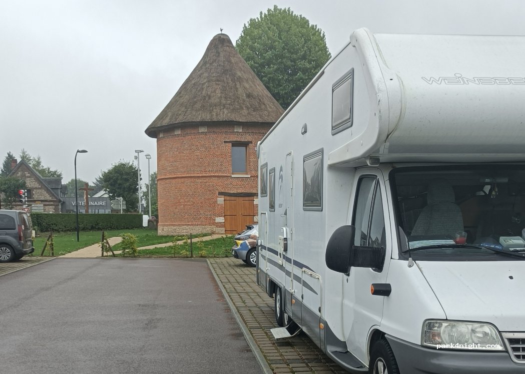 (76230) Isneauville - 99 Rue de l'Église — foto