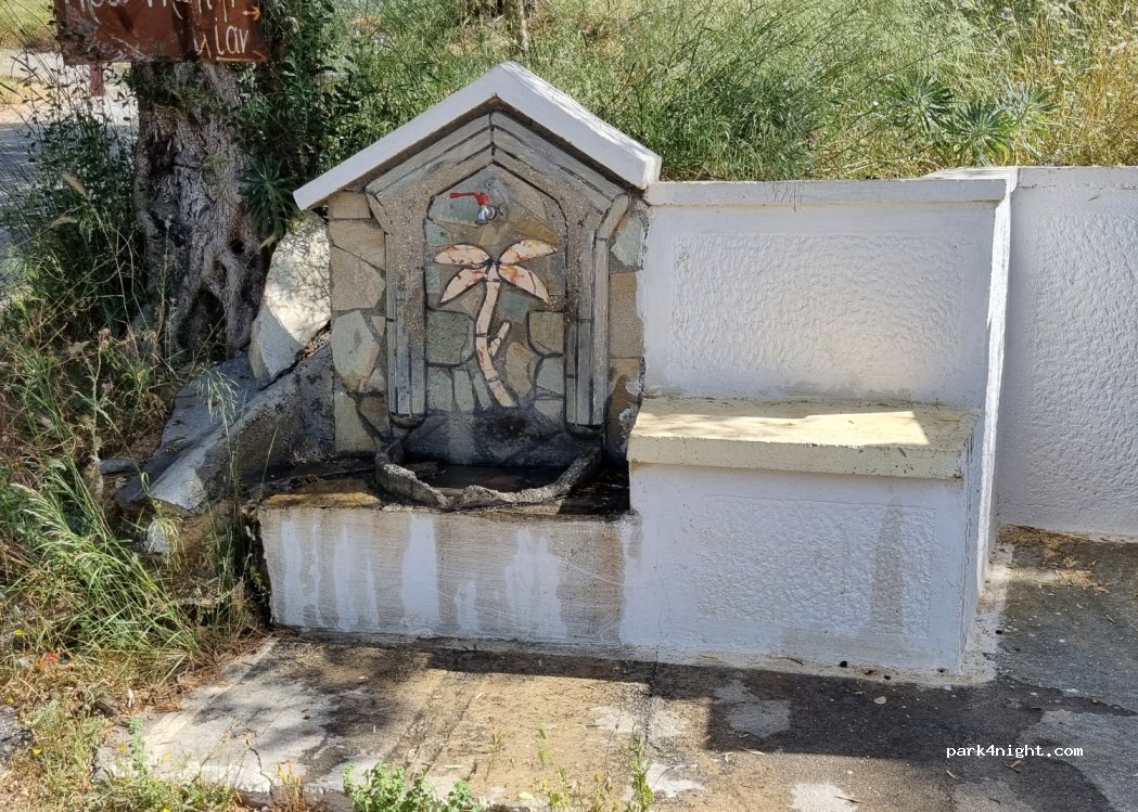 (231 00) Magoula - Unnamed Road — foto