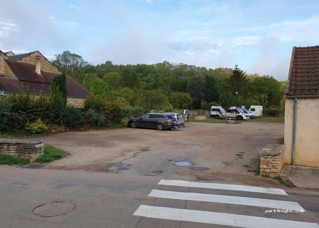 (89450) Saint-Père - 30 Rue de la Mairie — foto