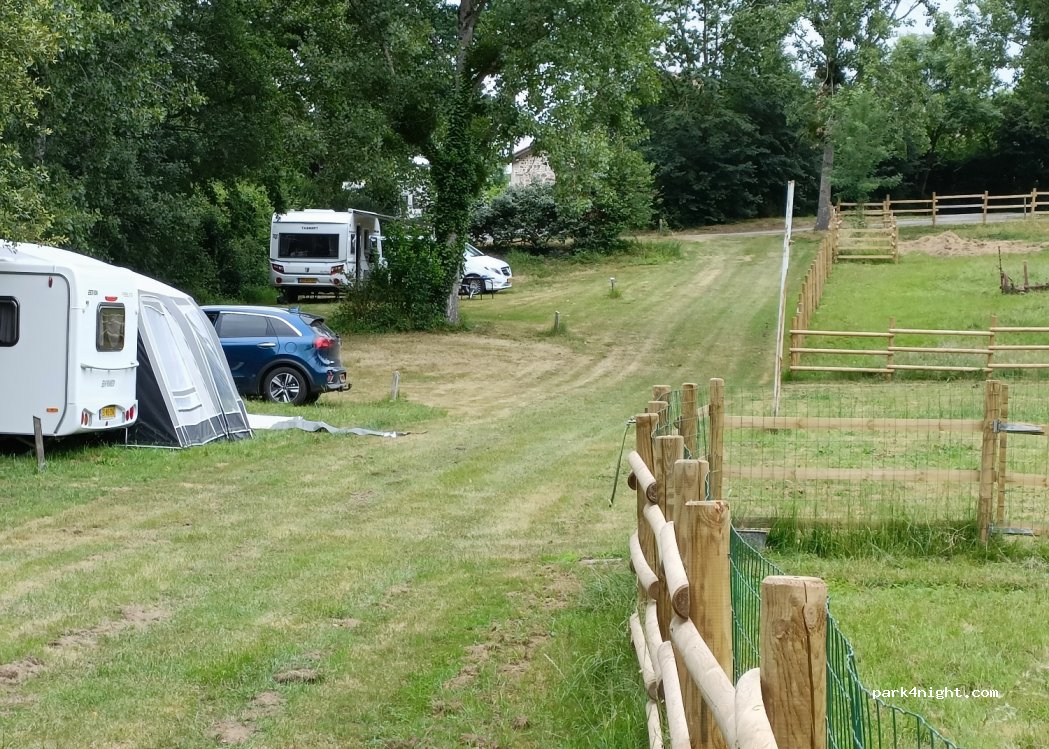 Camping Le Colombier — foto 2