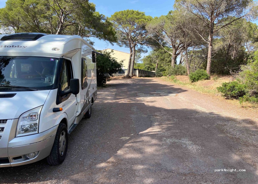 (83600) Fréjus - 1284 Avenue du Golf — foto 2