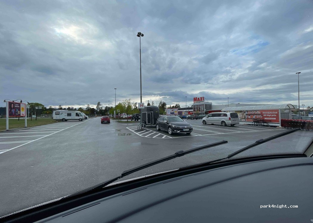 (831 32) Östersund - Arenavagen — foto