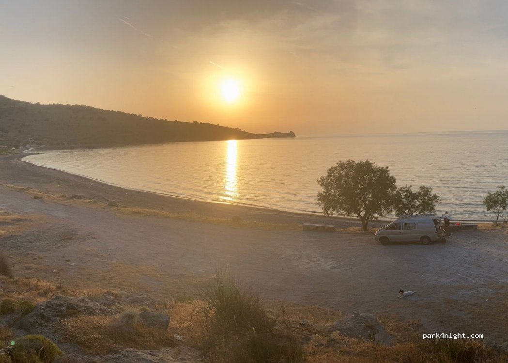 (811 09) Lesvos - Unnamed road — foto