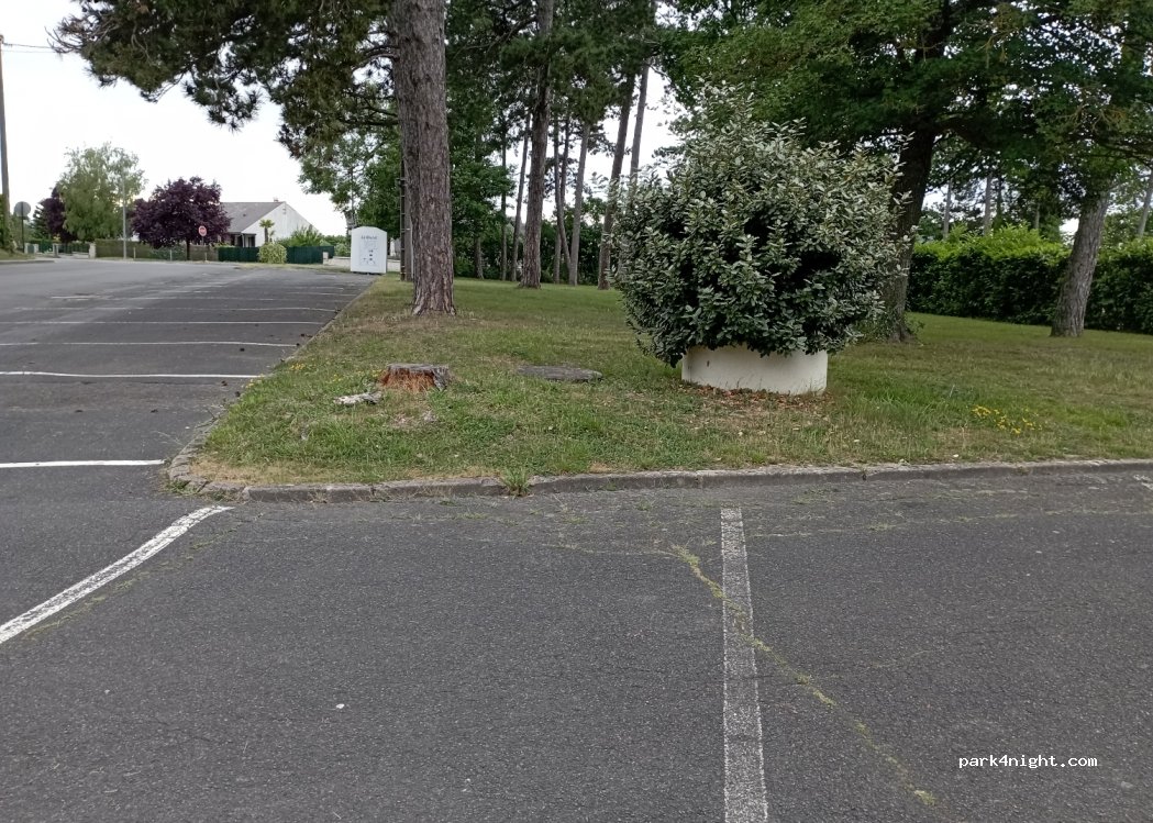 (37600) Loches - 37 Rue de la Chauvellerie — foto