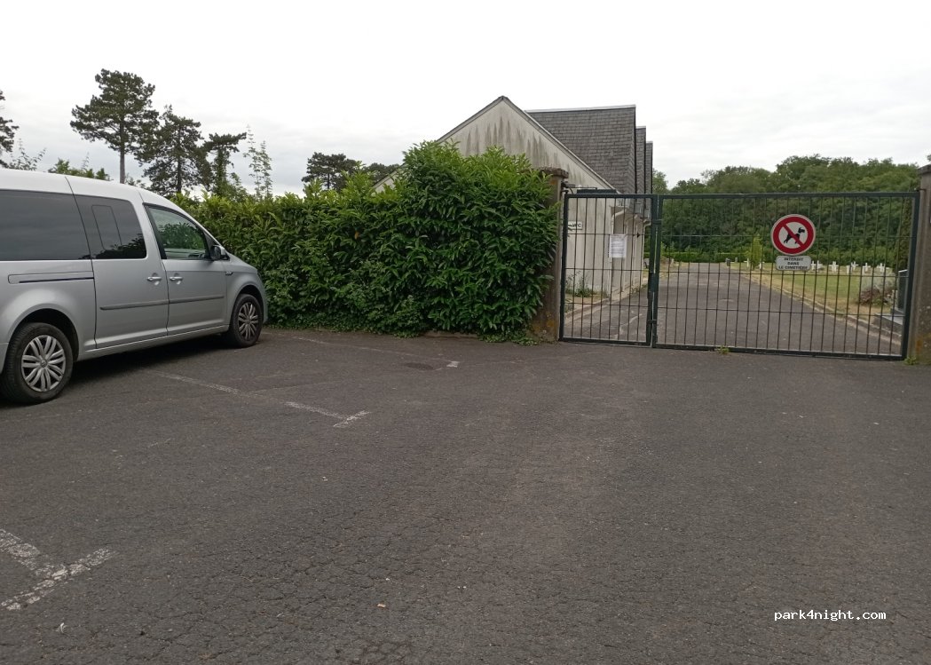 (37600) Loches - 37 Rue de la Chauvellerie — foto 2