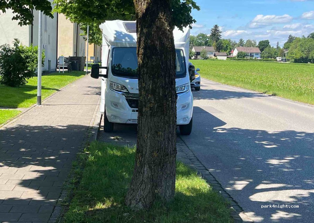(83395) Freilassing - 27 Rupertusstraße — foto