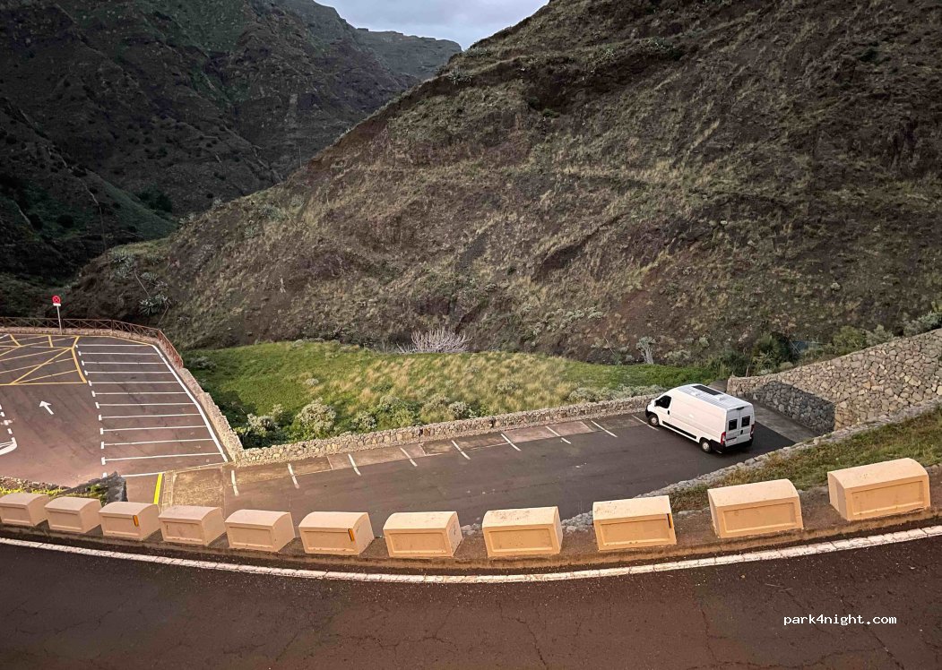 (38139) Santa Cruz de Tenerife - Diseminado Casas de Afur — foto 2