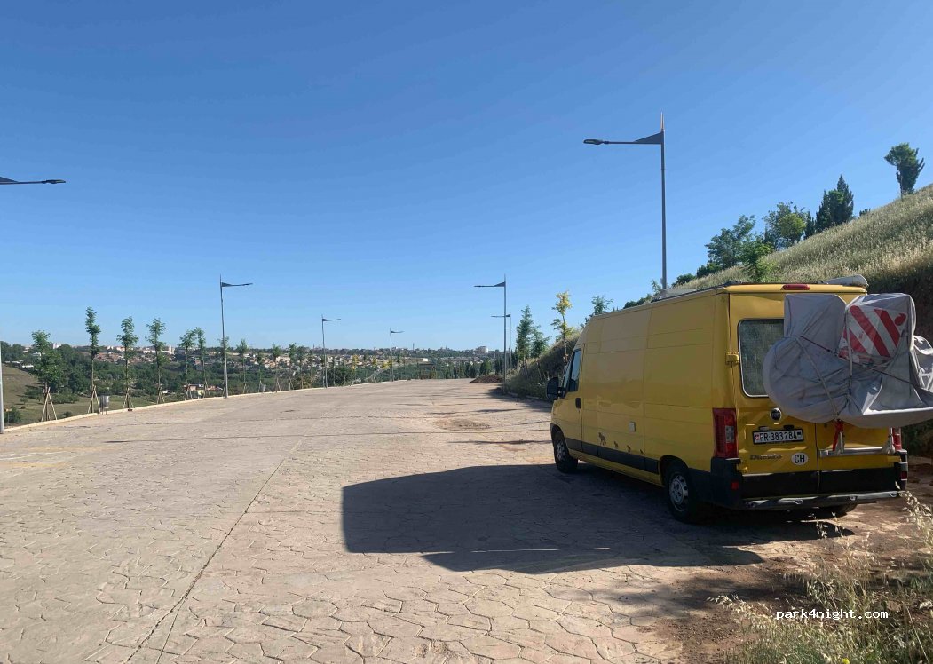 (21200) Sur - Unnamed Road — foto