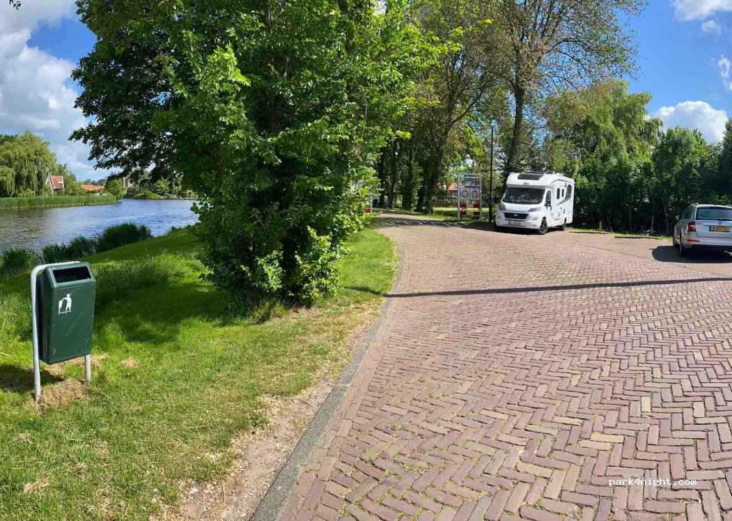 (1452 PJ) Ilpendam - 76 Dorpsstraat — foto