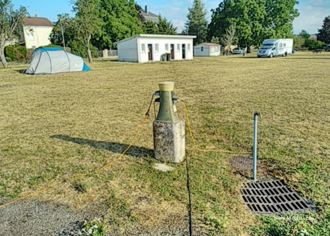 CAMPING MUNICIPAL DOMREMY — foto 2
