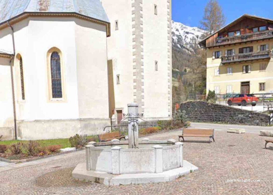 (32020) Selva di Cadore - 12 Piazza San Lorenzo — foto