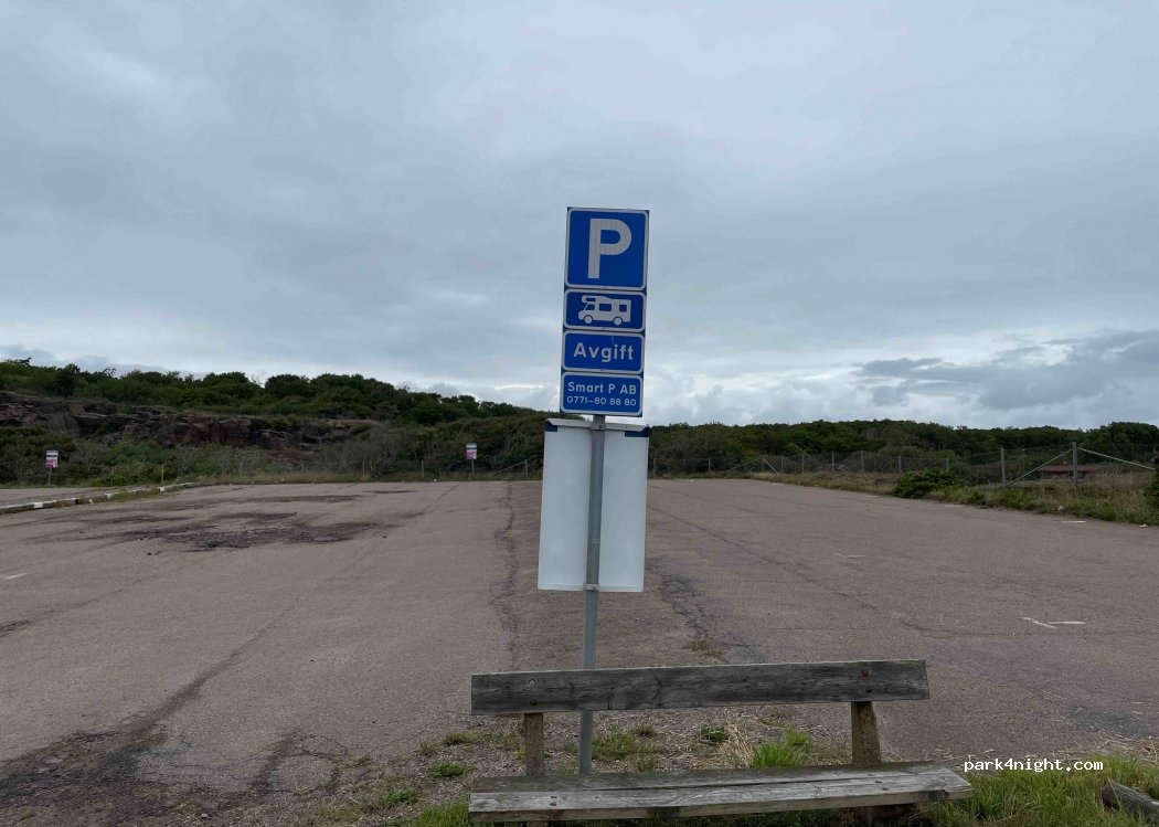 (302 40) Halmstad - 35 Grötviksvägen — foto 2