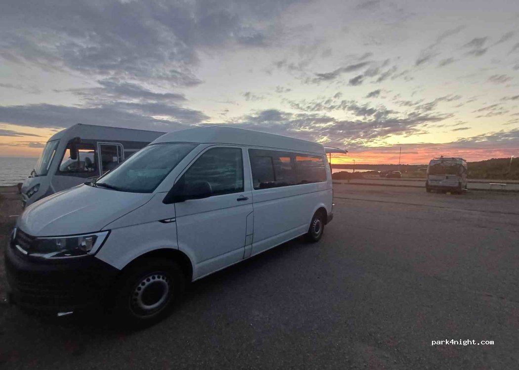 (302 40) Halmstad - 35 Grötviksvägen — foto 4
