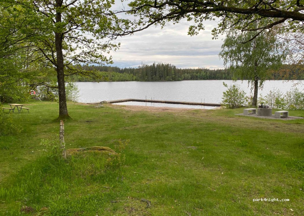 (342 63) Skövelåkra - Unnamed Road — foto 2