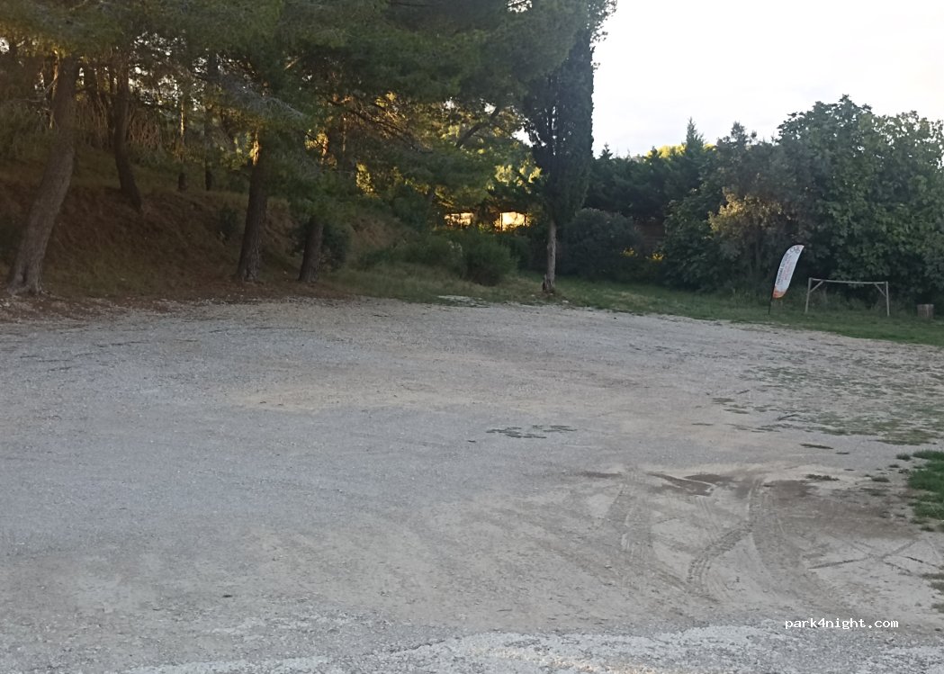 (13930) Aureille - 23 Avenue des Alpilles — foto 2