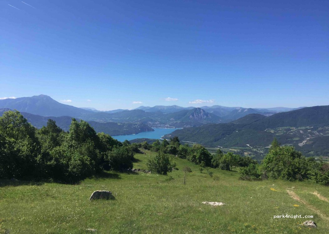 (05230) Chorges - Unnamed road — foto