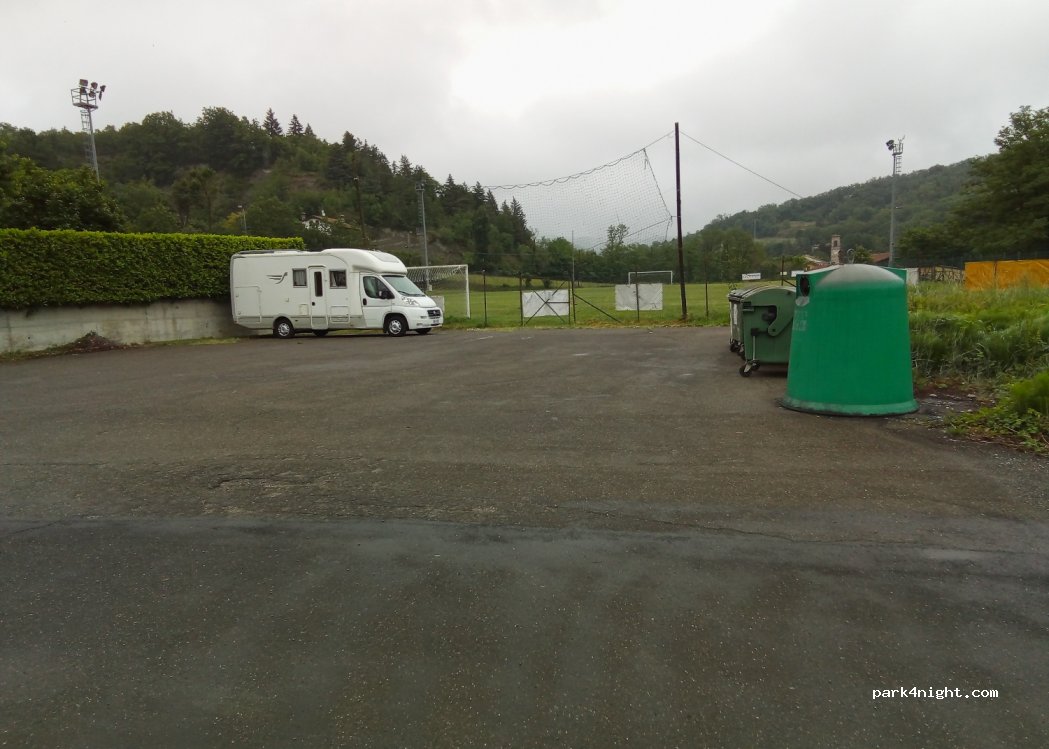 Parcheggio Campo Sportivo Comunale — foto