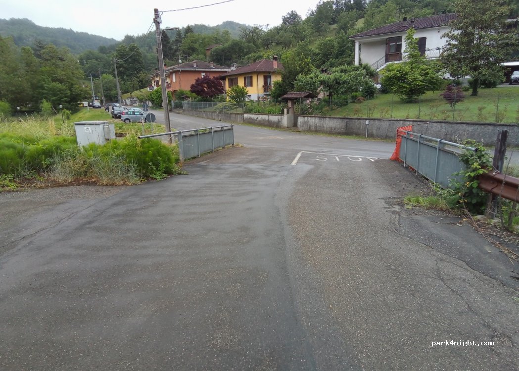 Parcheggio Campo Sportivo Comunale — foto 2