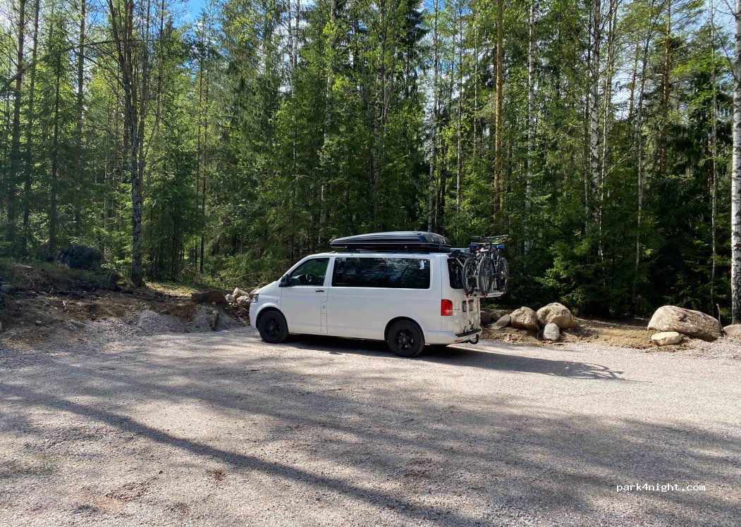 (03220)  - 58 Kurjolammentie — foto
