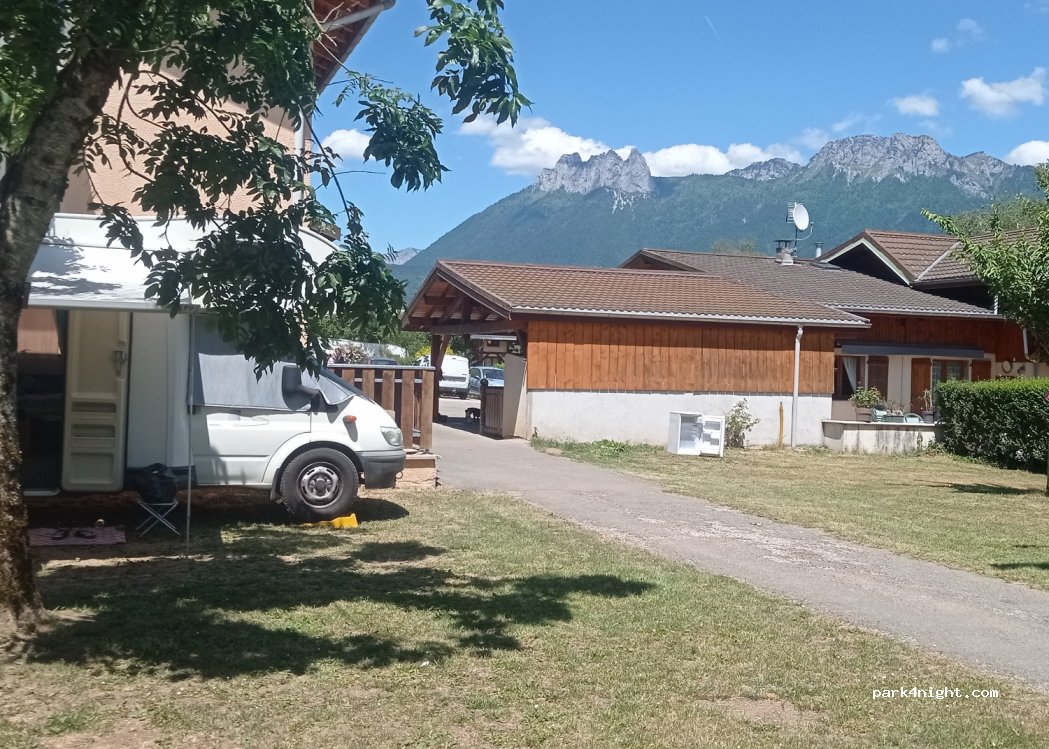 Camping Les Fontaines - Annecy lac — foto