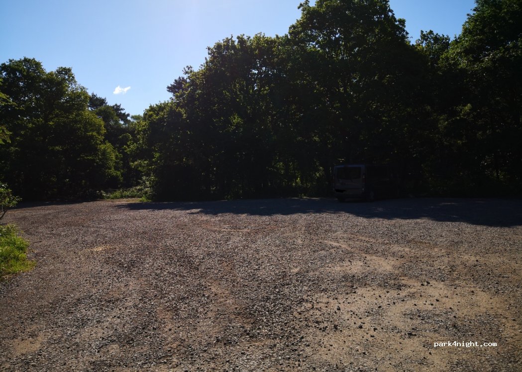 (GU10 2DD) Farnham - Tilford Rd — foto