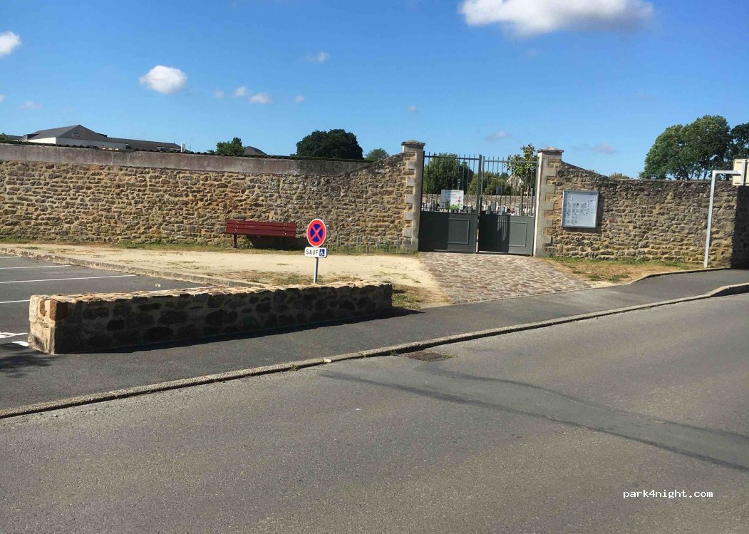 (35730) Pleurtuit - 11 Rue Joliot Curie — foto