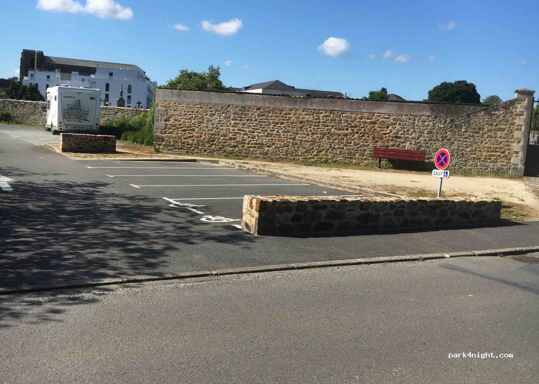 (35730) Pleurtuit - 11 Rue Joliot Curie — foto 2