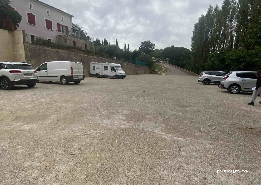 (07220) Saint-Montan - 26 Cours du Pont — foto 2