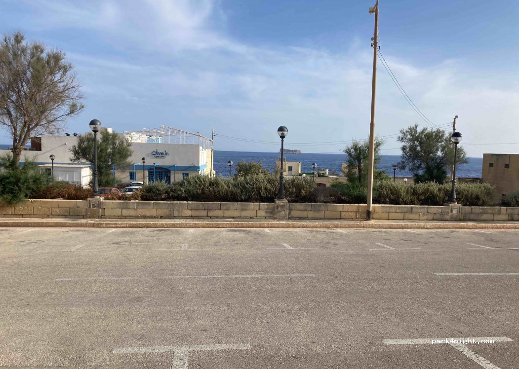 (RCHF+4MC) Lapsi - Unnamed road — foto