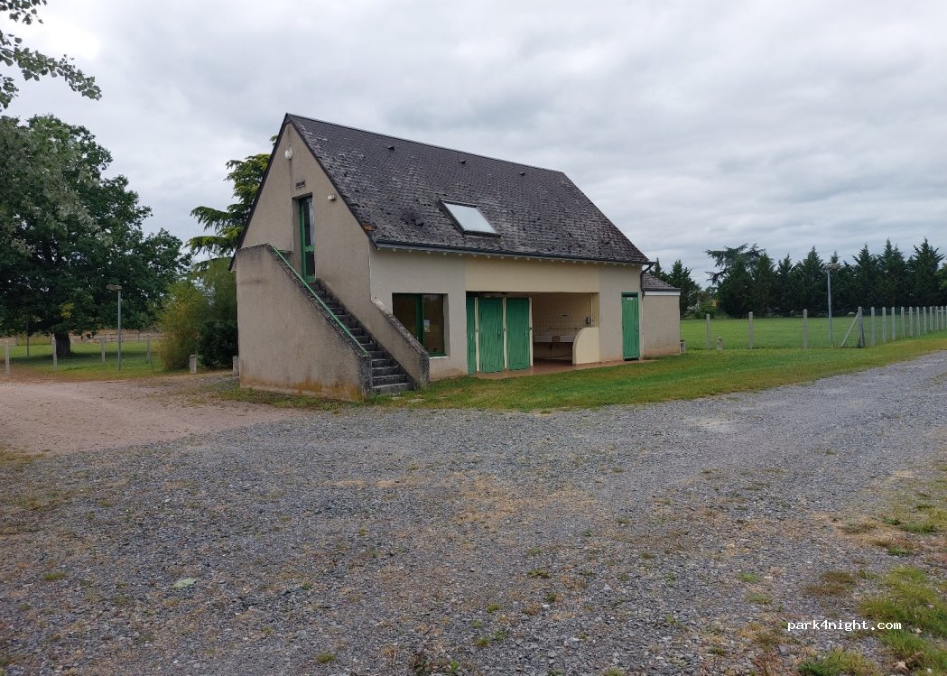 Camping municipal La Caillauderie — foto