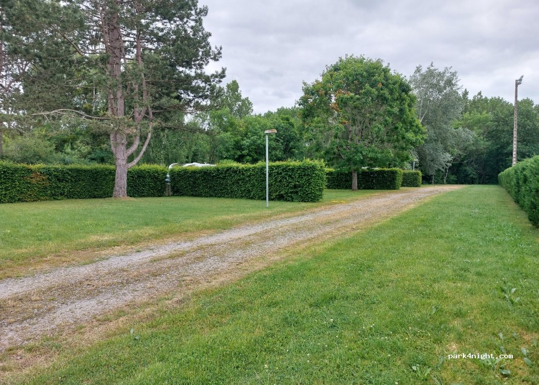 Camping municipal La Caillauderie — foto 2