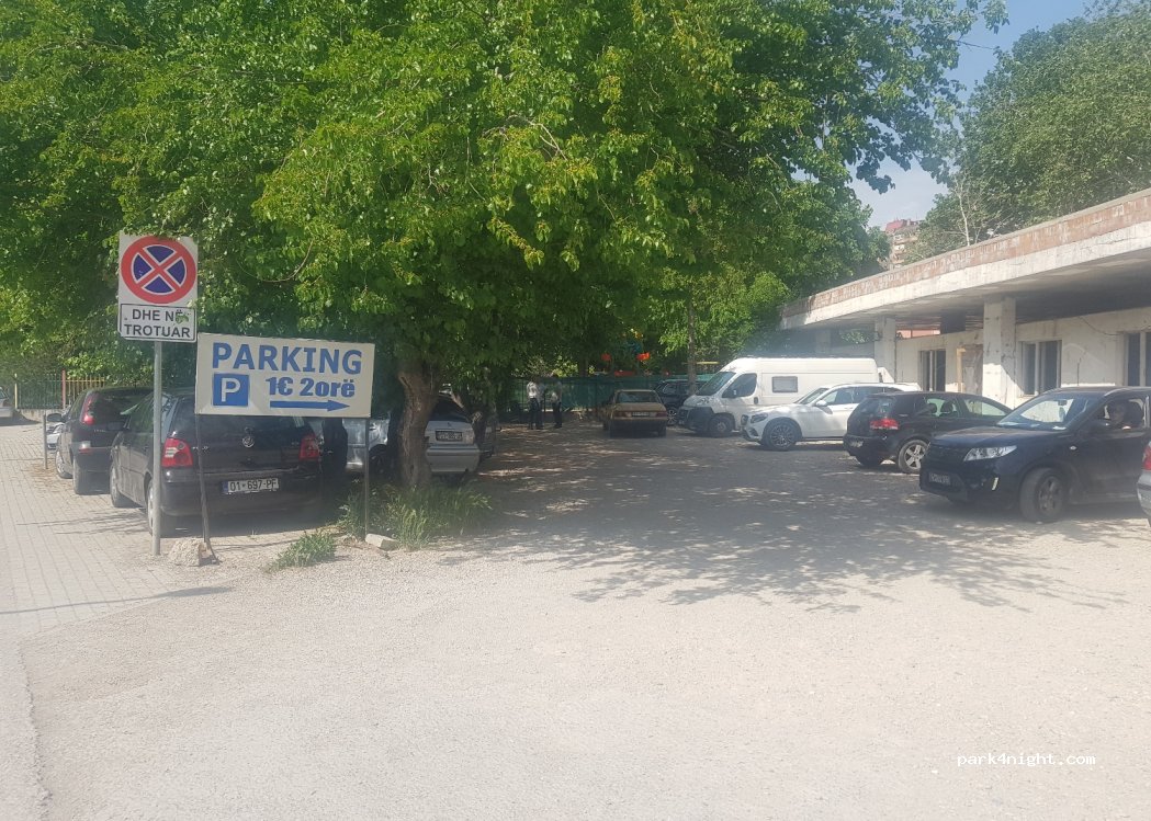 (10000) Prishtina - Unnamed road — foto