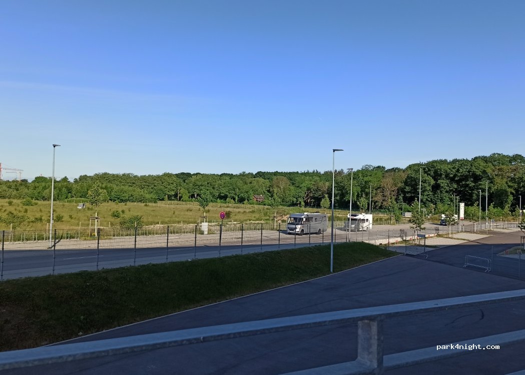 (79108) Freiburg im Breisgau - 1 Achim-Stocker-Straße — foto 2
