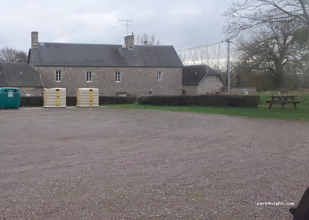 (50200) Saussey - 2 Beaucoudray — foto