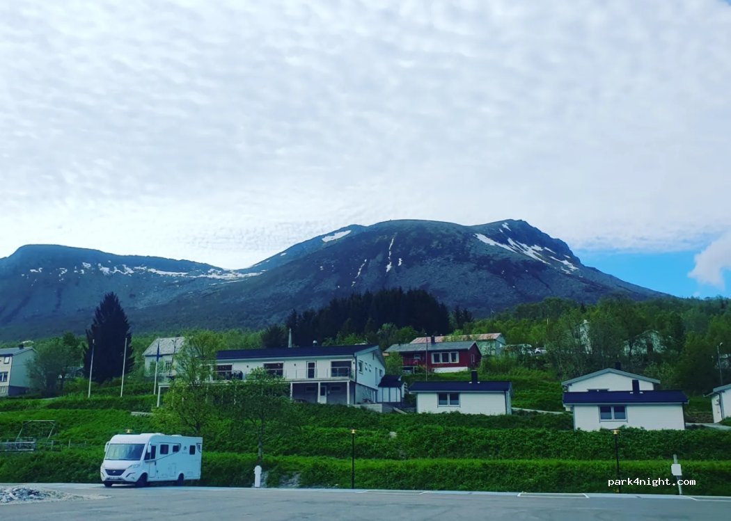 Senja Fjordcamp / Senja by Heart — foto 3