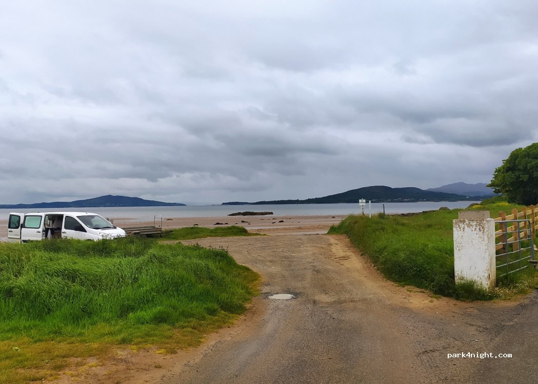 (V94 88F7) Ballynarry - Unnamed road — foto 2