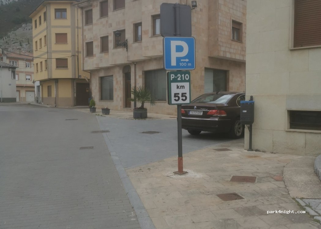 (34886) Velilla del Río Carrión - 2 Plaza la Paz — foto