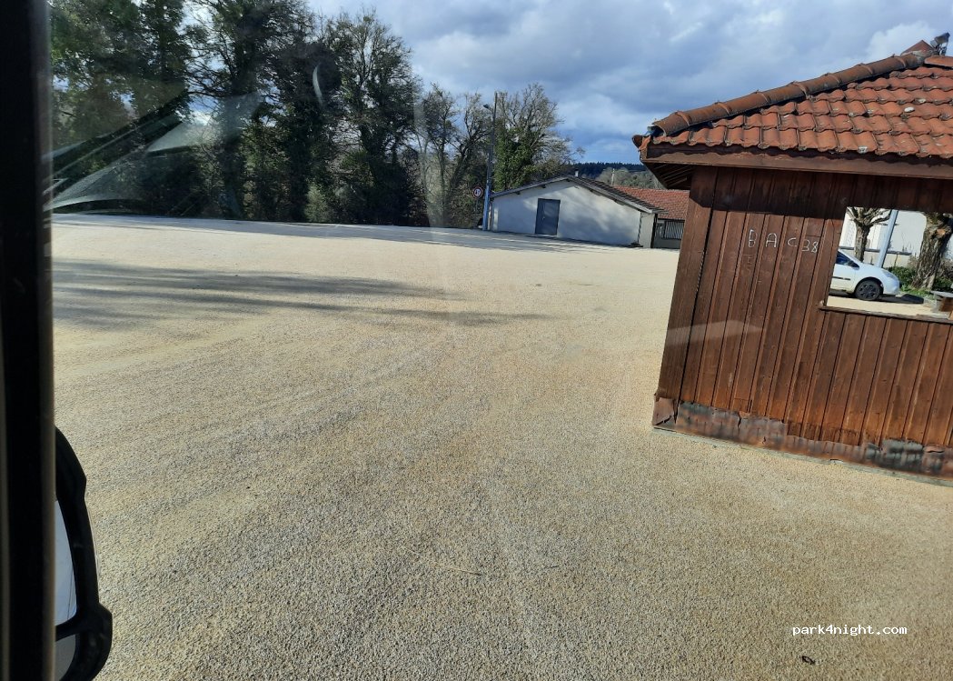 (38122) Chalon - 69 Chemin des Tours — foto