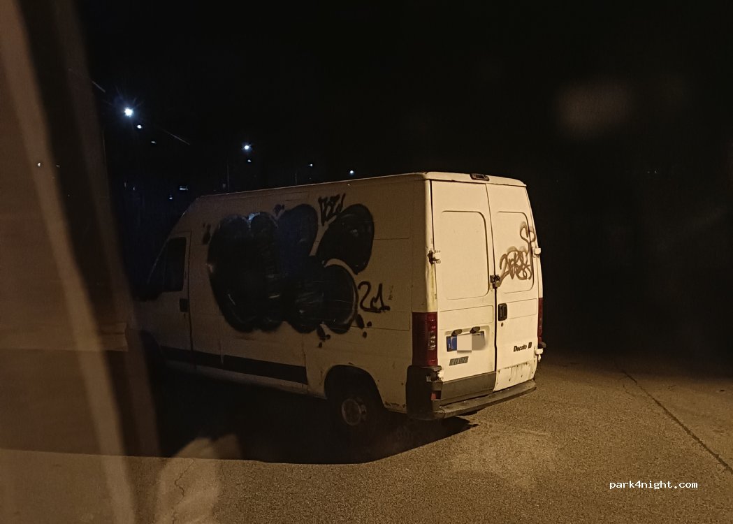(54027) Pontremoli - 1 Via della Madonna del Buon Consiglio — foto 3