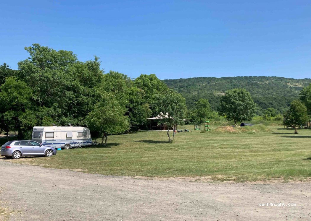 Royal Horse Club — foto 3