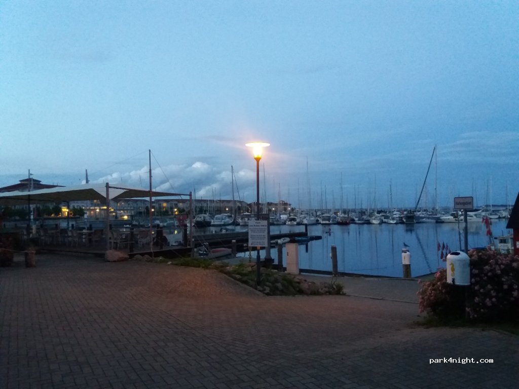 (23946) Ostseebad Boltenhagen - 17 Zum Hafen — foto 3