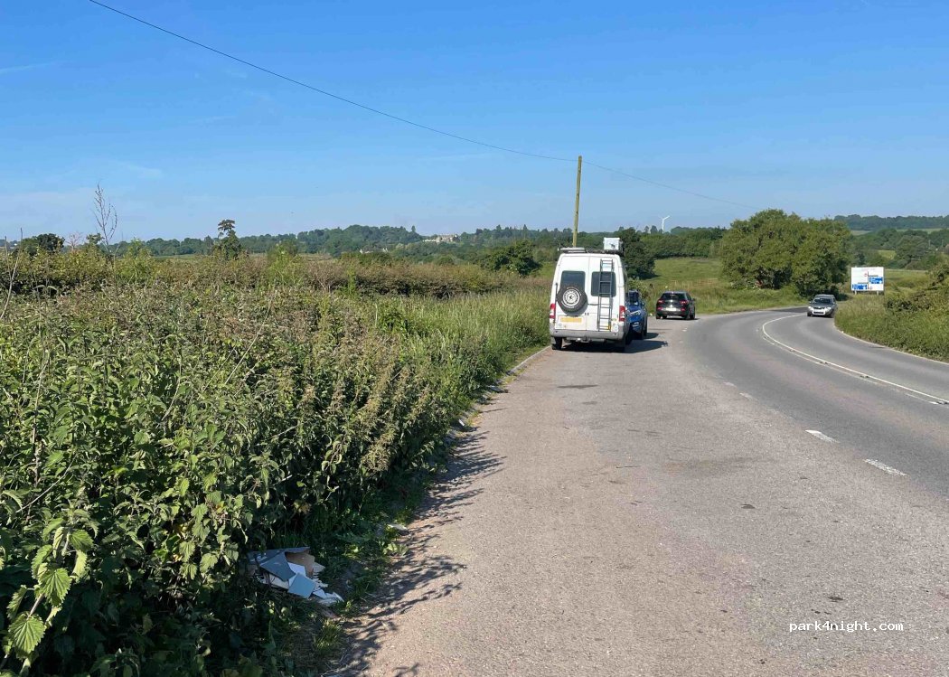 (GL12 8BS) Tortworth - B4509 — foto