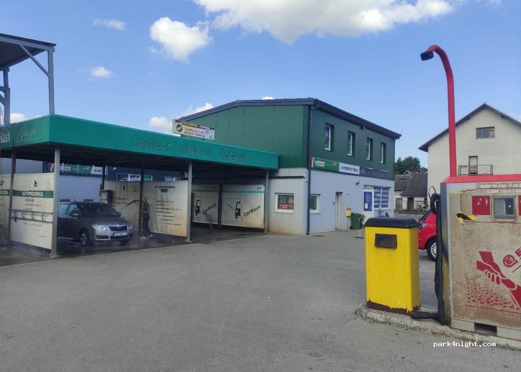 (53220) Otočac - 115 Ulica kralja Zvonimira — foto