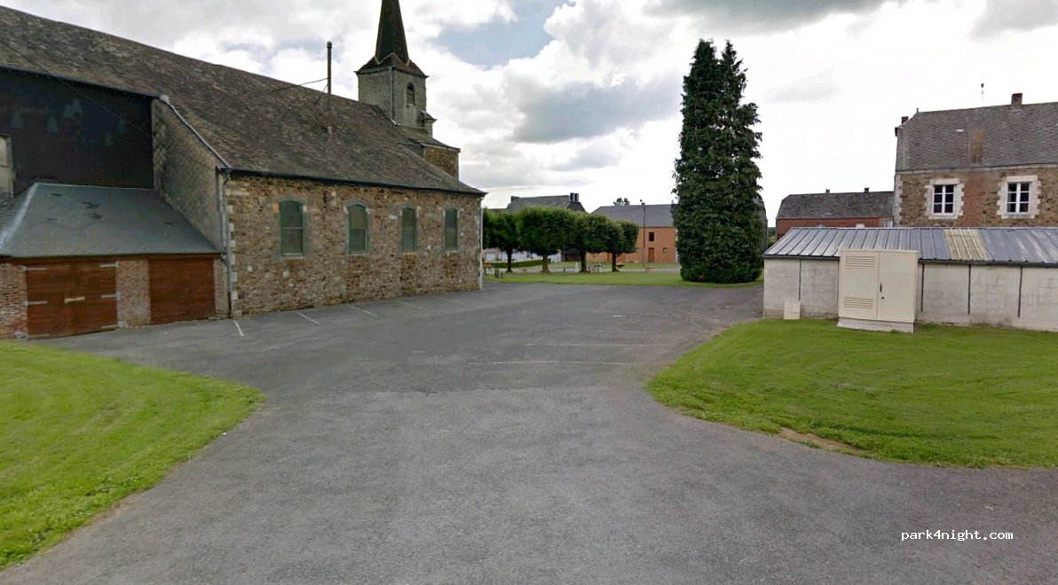 (08230) Regniowez - 10 Rue des Écoles — foto