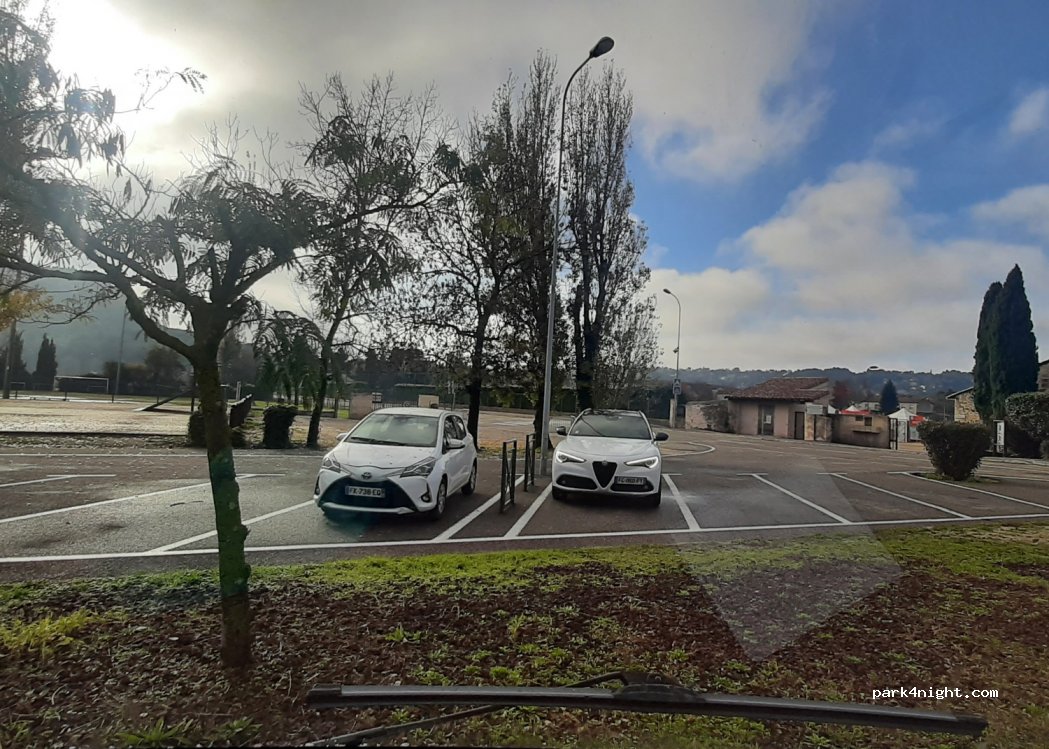 (30400) Villeneuve-lès-Avignon - 50 Chemin de la Grande Bastide — foto