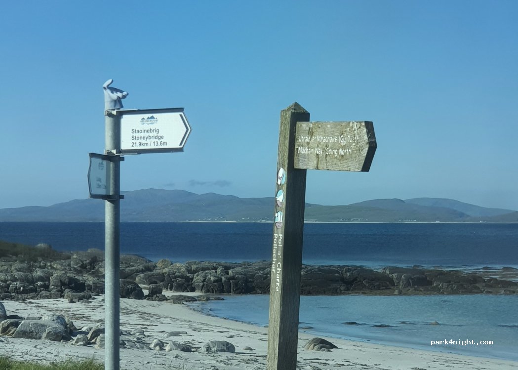 (HS8 5TR) Isle of South Uist - Unnamed Road — foto